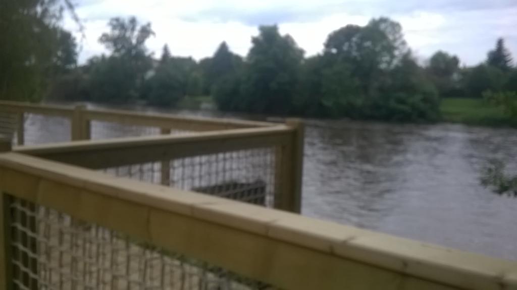 Camping Des Ribieres Confolens Zewnętrze zdjęcie