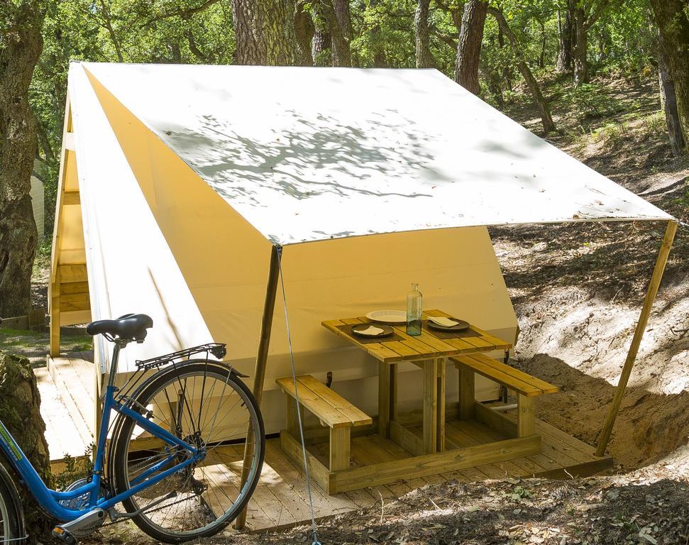 Camping Des Ribieres Confolens Zewnętrze zdjęcie