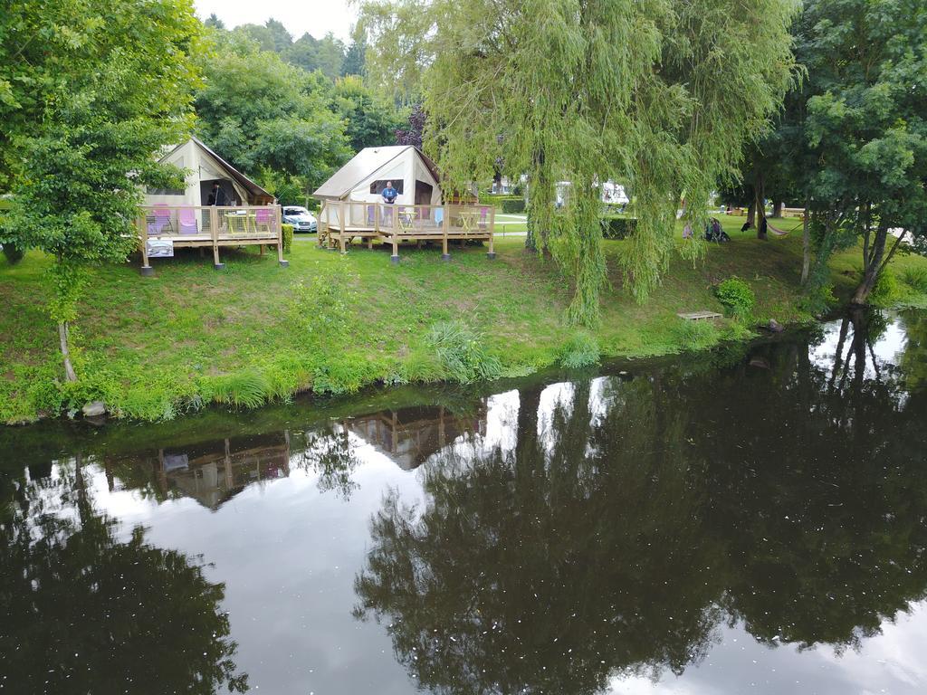 Hotel Camping Des Ribieres Confolens Zewnętrze zdjęcie